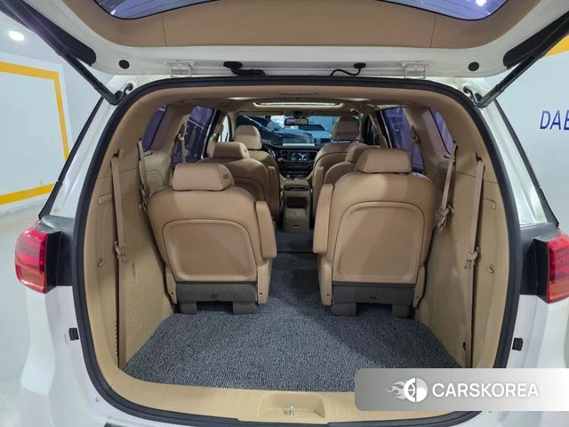 Kia The New Carnival 2018 Белый из Кореи, фото 6
