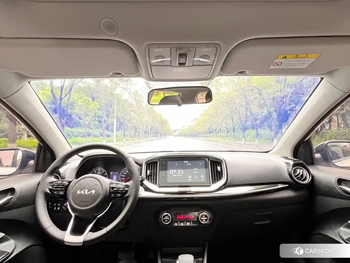 Kia KX1 2023 Белый из Китая, фото 6