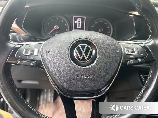 Volkswagen Tharu 2021 Темно-серый из Китая, фото 6