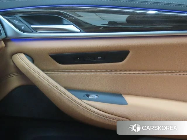 BMW 5 Series (G30) 2021 Синий из Кореи, фото 6