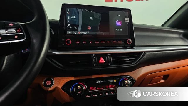 Kia The New K3 2nd generation 2021 Белый из Кореи, фото 6