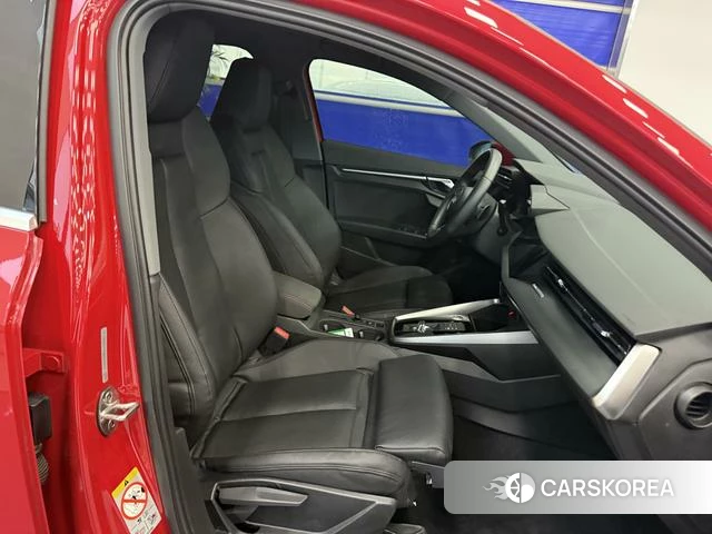 Audi A3 2021 Красный из Китая, фото 6