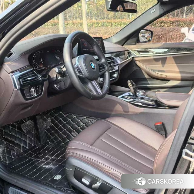BMW 5 series 2020 Черный из Китая, фото 6