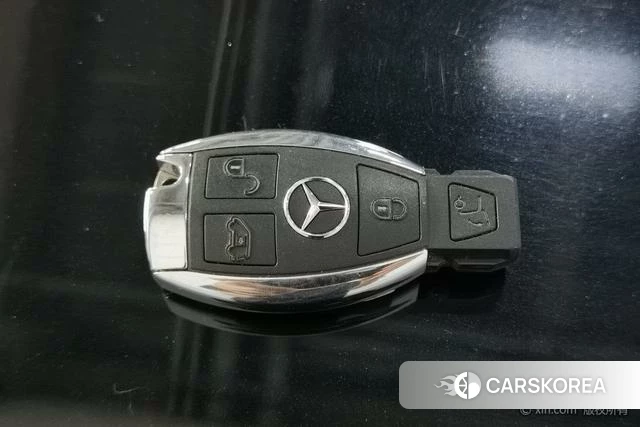 Mercedes-Benz V-Class 2023 Черный из Китая, фото 6