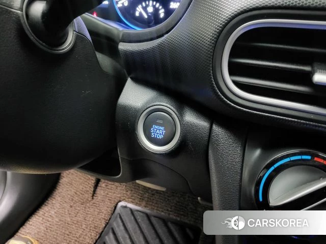 Hyundai Kona 2018 Серый из Кореи, фото 6