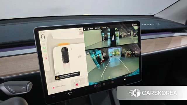 Tesla Model Y 2024 Черный из Кореи, фото 6