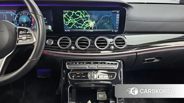 Mercedes-Benz E-Class W213 2019 Белый из Кореи, фото 6