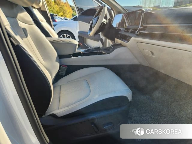 Kia Sportage 5th Generation 2022 Белый из Кореи, фото 6