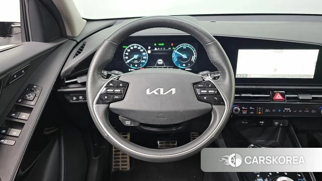 Kia Di Ol Nu Niro 2023 Белый из Кореи, фото 6