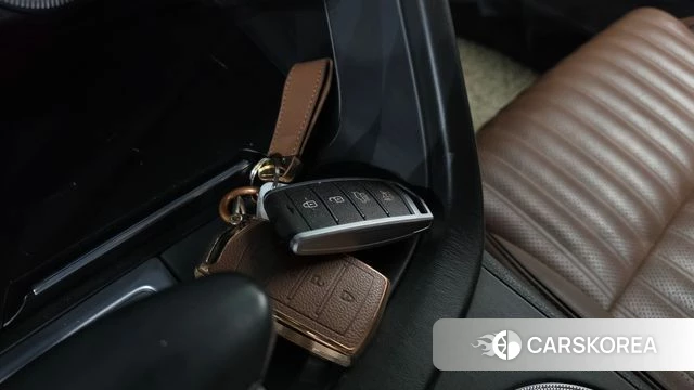 Genesis G70 2018 Черный из Кореи, фото 6