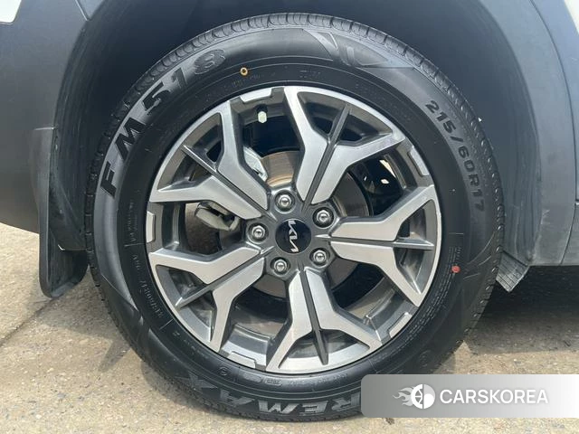 Kia KX3 2022 Белый из Китая, фото 6