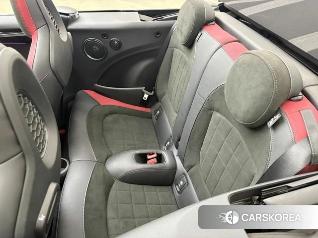 Mini Cooper S Convertible 2019 Черный из Кореи, фото 6