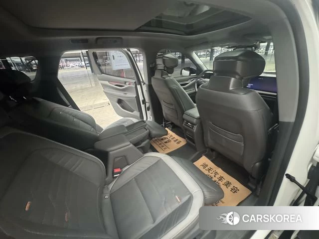 Ford Edge 2024 Белый из Китая, фото 6