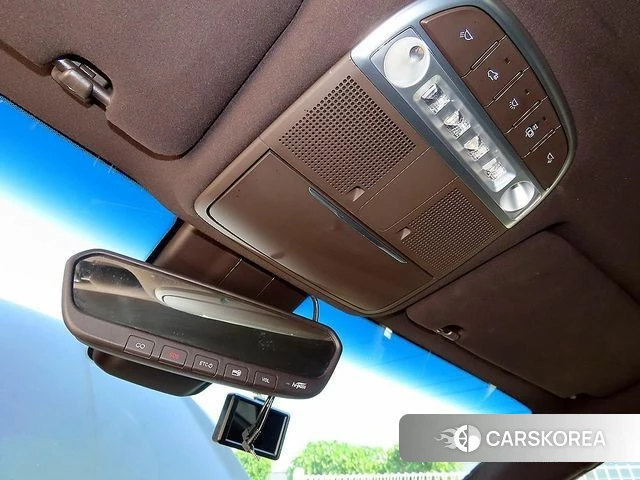 Genesis G90 2019 Черный из Кореи, фото 6