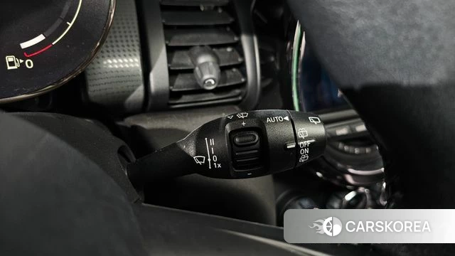 Mini Cooper 2021 Красный из Кореи, фото 6