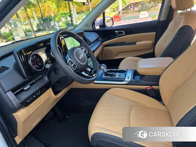 Kia Carnival 4th generation 2023 Белый из Кореи, фото 6