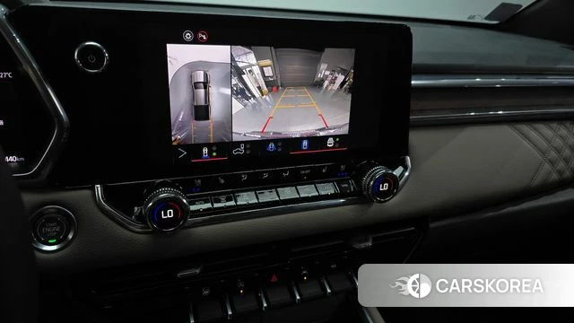GMC Canyon 3rd Generation 2026 Серебристо-серый из Кореи, фото 6