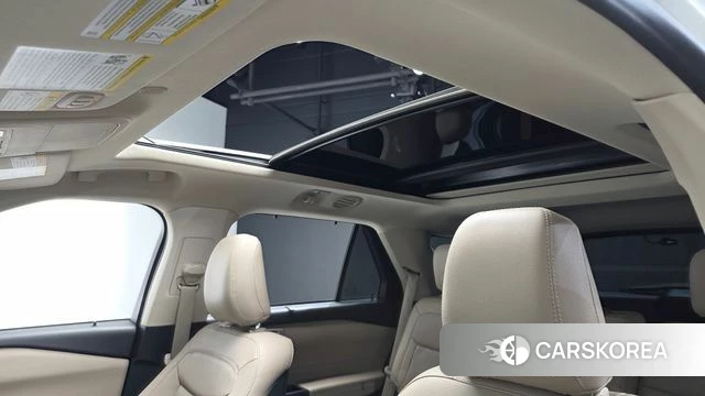 Ford Explorer 6th Generation 2019 Белый из Кореи, фото 6