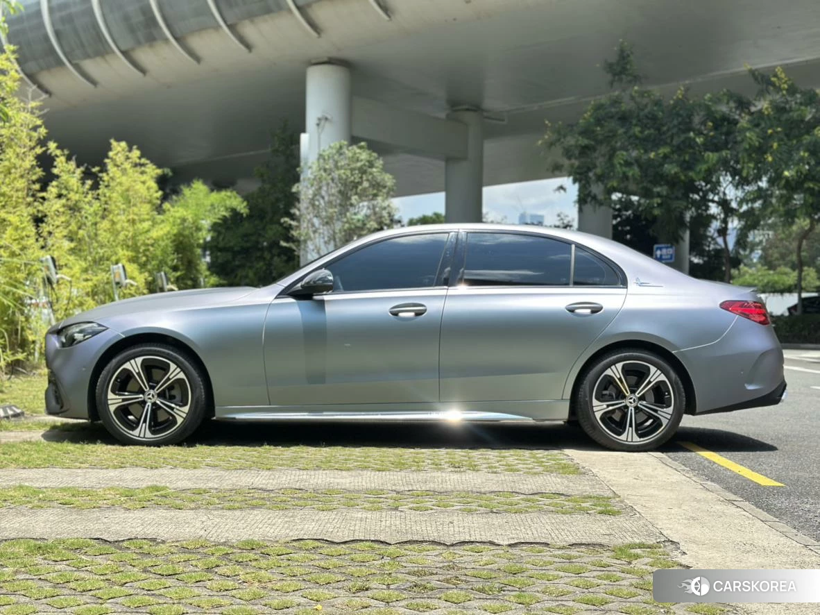 Mercedes-Benz C-class 2021 Серебристо-серый из Китая, фото 6