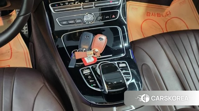 Mercedes-Benz CLS-Class C257 2019 Белый из Кореи, фото 6