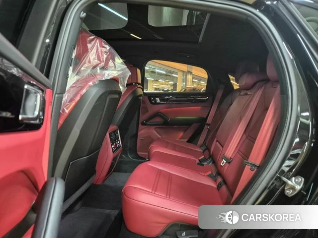 Porsche Cayenne (PO536) id 4898636 из Кореи 6
