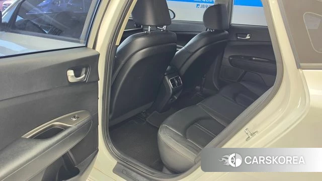 Kia The New K5 2nd generation 2019 Белый из Кореи, фото 6