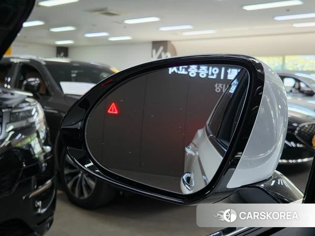 Genesis Electrified GV70 2023 Белый из Кореи, фото 6