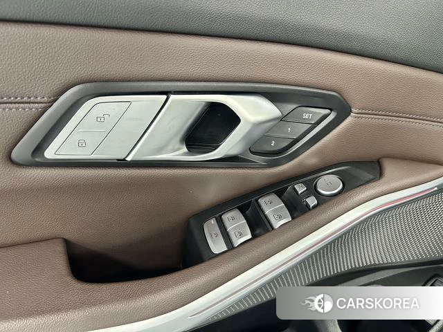 BMW 3 series 2022 Белый из Китая, фото 6
