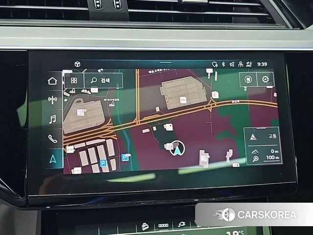 Audi e-Tron 2022 Белый из Кореи, фото 6