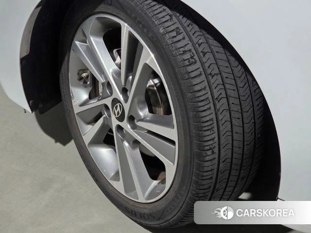 Hyundai Avante AD 2018 Белый из Кореи, фото 6