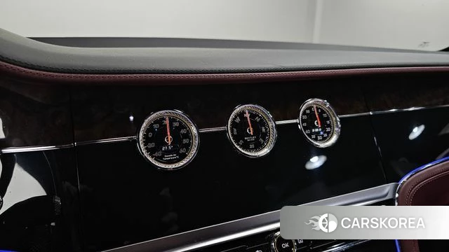 Bentley Continental GT 3rd Generation 2022 Белый из Кореи, фото 6