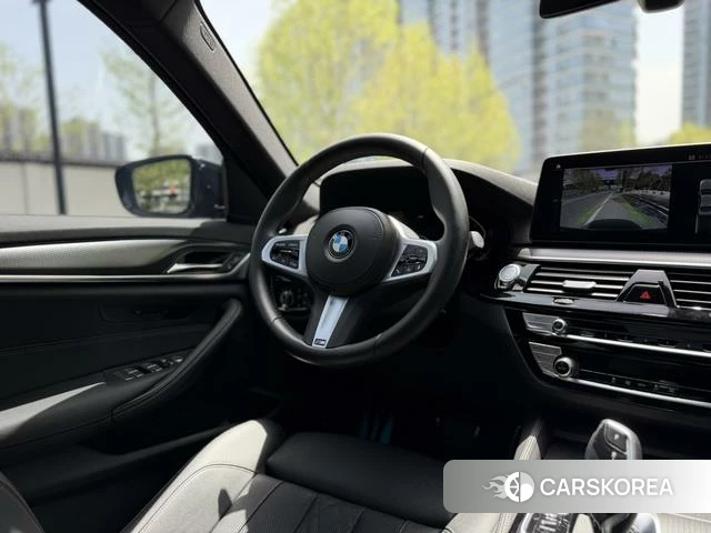 BMW 5 series 2021 Черный из Китая, фото 6