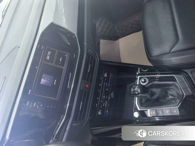 Volkswagen Tayron 2021 Темно-серый из Китая, фото 6