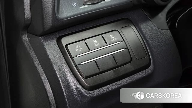 Ssangyong Tivoli Armor 2018 Белый из Кореи, фото 6
