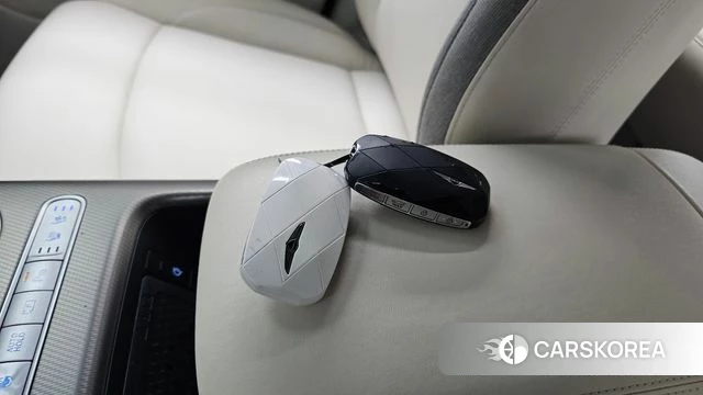 Genesis GV60 2022 Белый из Кореи, фото 6