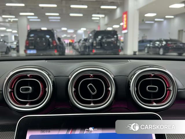 Mercedes-Benz C-class 2024 Белый из Китая, фото 6
