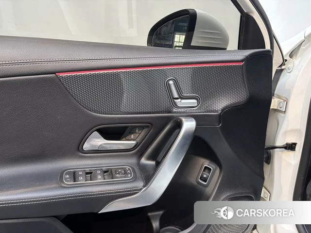 Mercedes-Benz A-Class 2021 Белый из Китая, фото 6