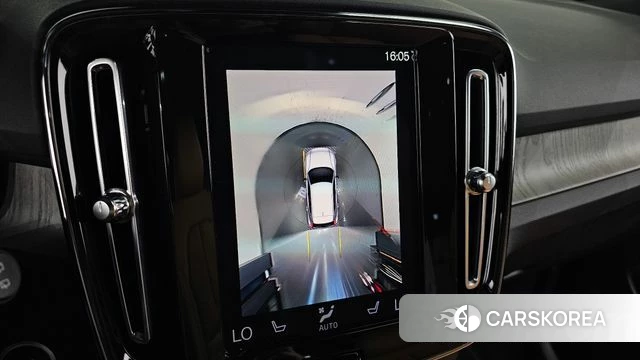 Volvo XC40 2021 Серебристо-серый из Кореи, фото 6