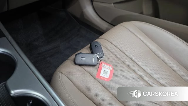 Kia K8 Hybrid 2022 Черный из Кореи, фото 6
