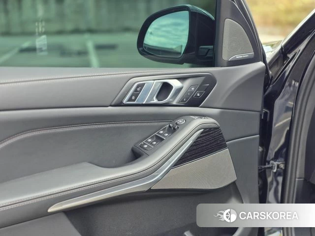 BMW X5 (G05) 2026 Черный из Кореи, фото 6