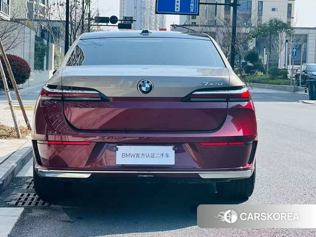 BMW 7 series 2025 Красный из Китая, фото 6