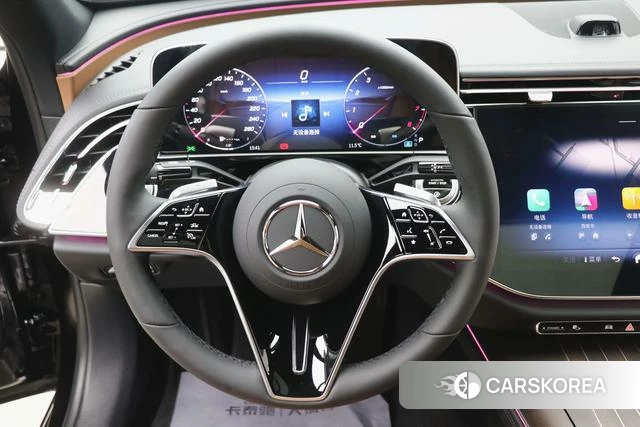 Mercedes-Benz E-Class 2025 Черный из Китая, фото 6