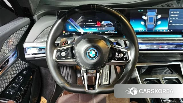 BMW 7 Series (G70) 2023 Черный из Кореи, фото 6