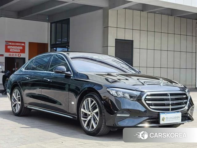 Mercedes-Benz E-Class 2024 Черный из Китая, фото 6