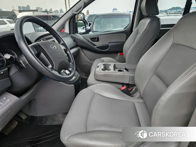 Hyundai The New Grand Starex 2019 Желтый из Кореи, фото 6