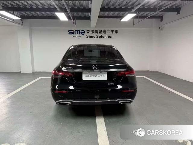 Mercedes-Benz E-Class 2023 Черный из Китая, фото 6