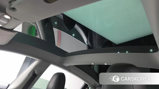 Tesla Model 3 2022 Белый из Кореи, фото 6