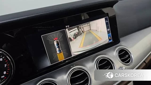 Mercedes-Benz E-Class W213 2018 Серебряный из Кореи, фото 6