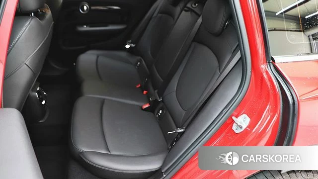 Mini Cooper Clubman 2023 Красный из Кореи, фото 6