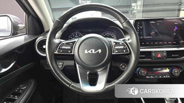 Kia The New K3 2nd generation 2022 Серый из Кореи, фото 6
